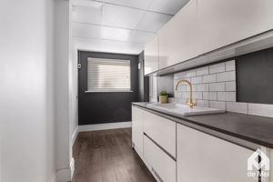 Photo 23- click for photo gallery